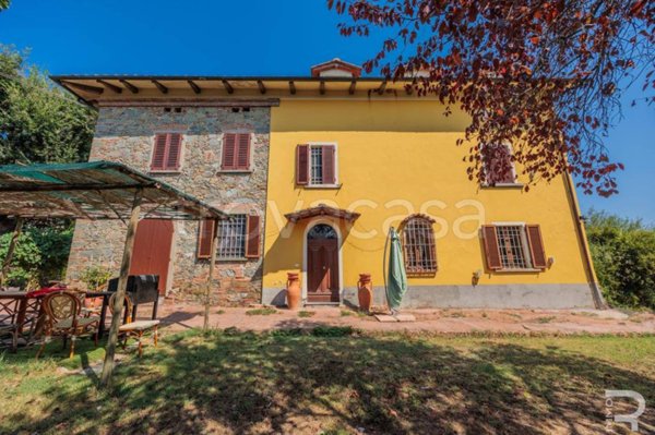 casa indipendente in vendita ad Altopascio