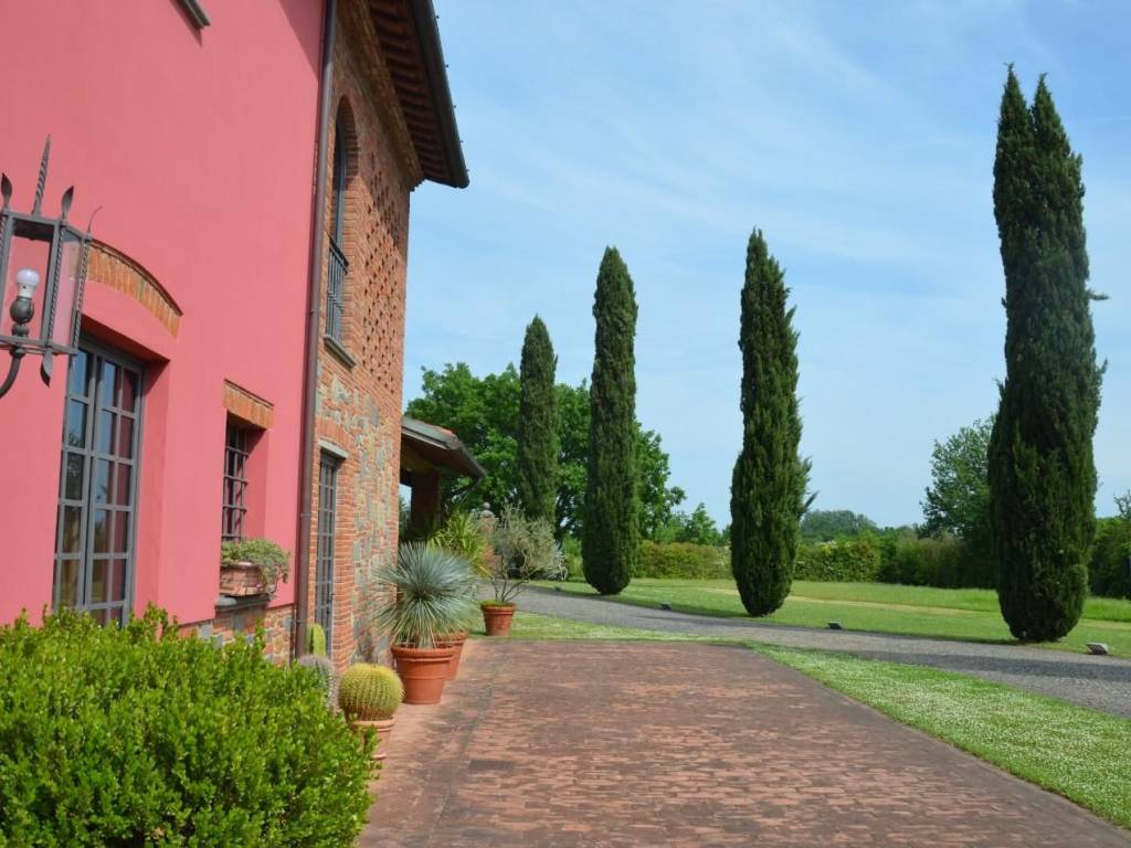 casa indipendente in vendita ad Altopascio