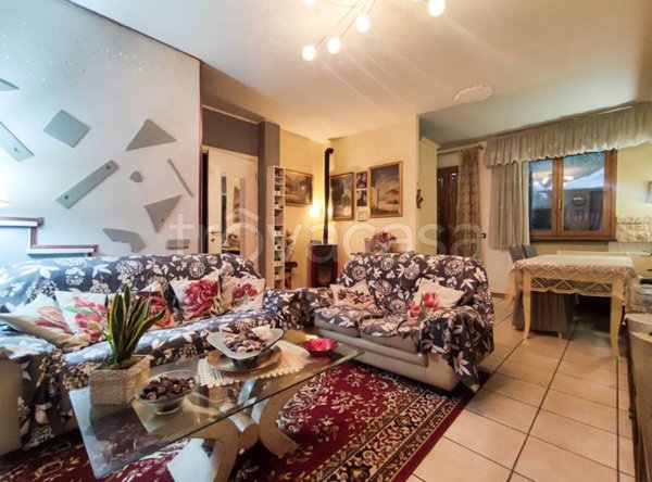casa indipendente in vendita ad Altopascio