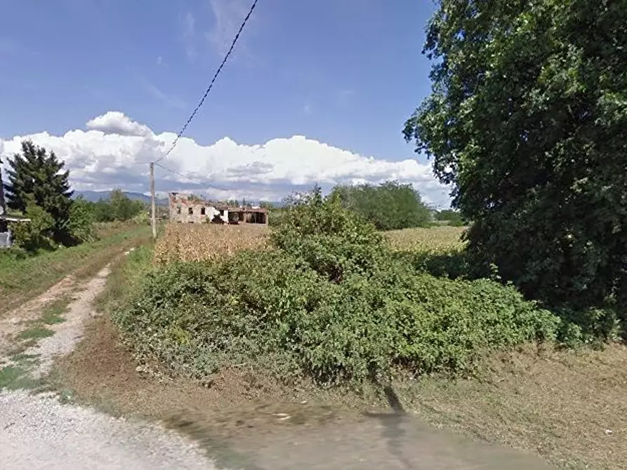 casa indipendente in vendita ad Altopascio in zona Badia Pozzeveri