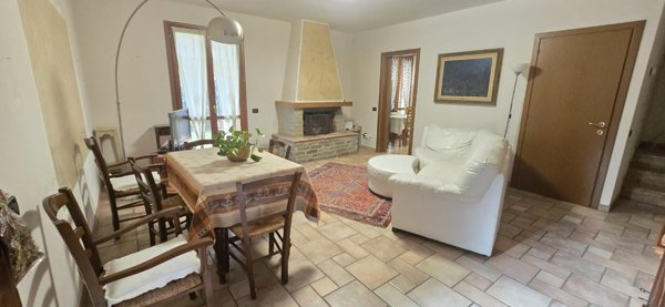 casa indipendente in vendita ad Altopascio in zona Spianate