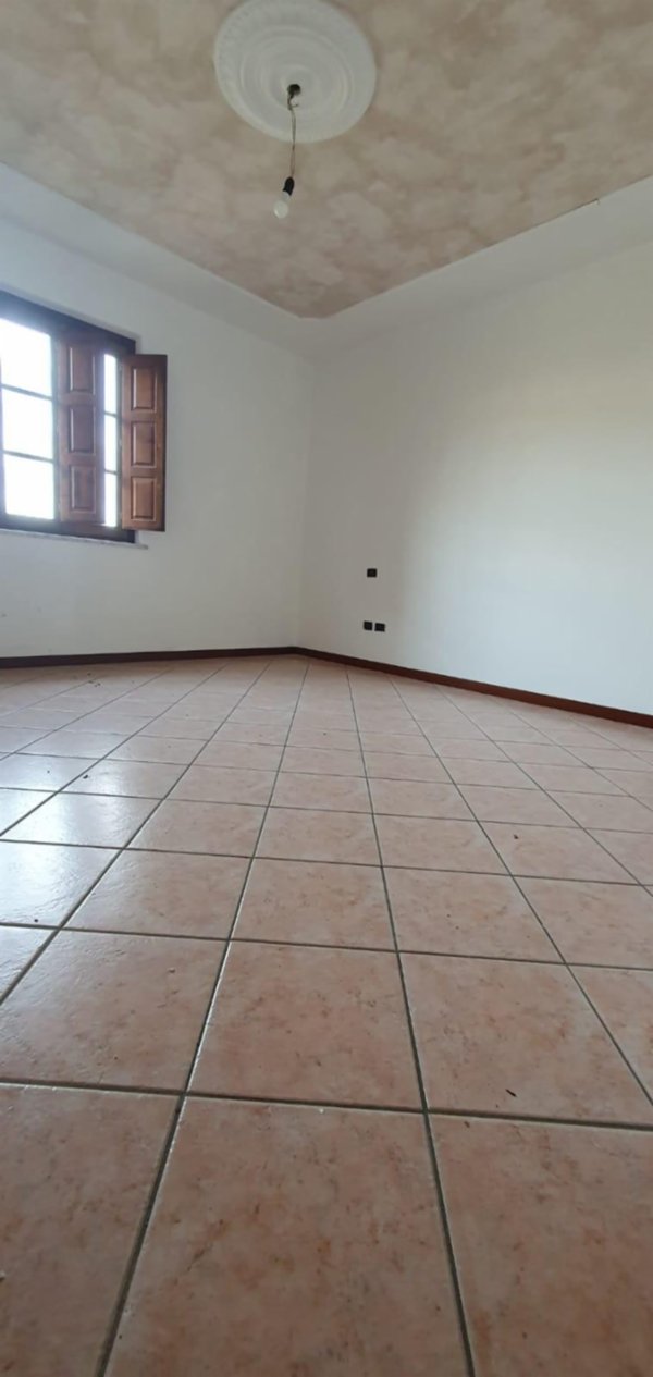 casa indipendente in vendita ad Altopascio in zona Badia Pozzeveri