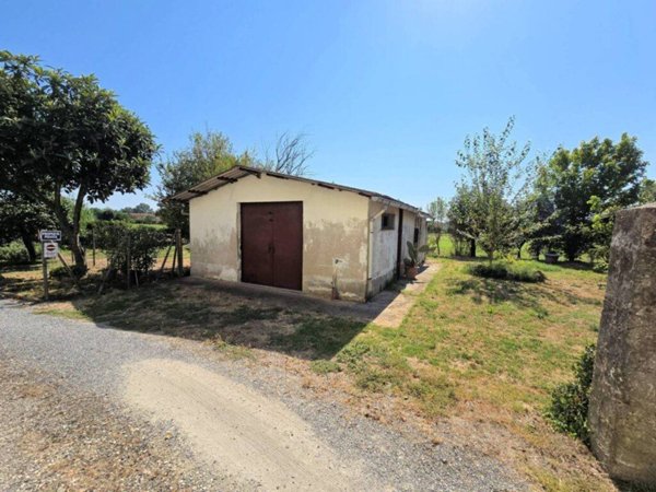 casa indipendente in vendita ad Altopascio in zona Spianate