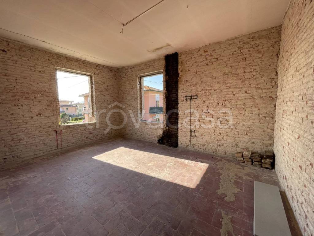 casa indipendente in vendita ad Altopascio
