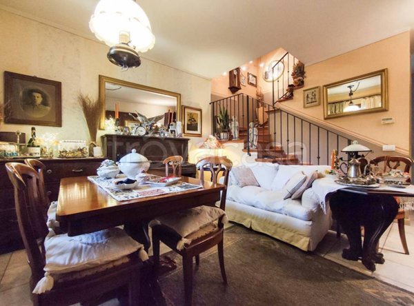 casa indipendente in vendita ad Altopascio