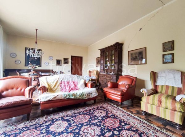casa indipendente in vendita ad Altopascio