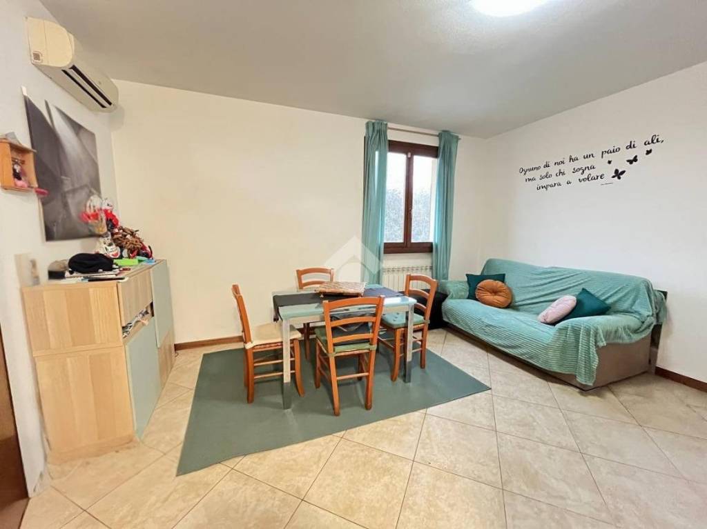 appartamento in vendita ad Altopascio in zona Spianate