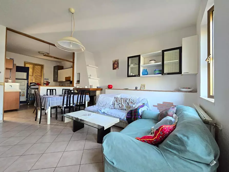 casa indipendente in vendita ad Altopascio in zona Spianate