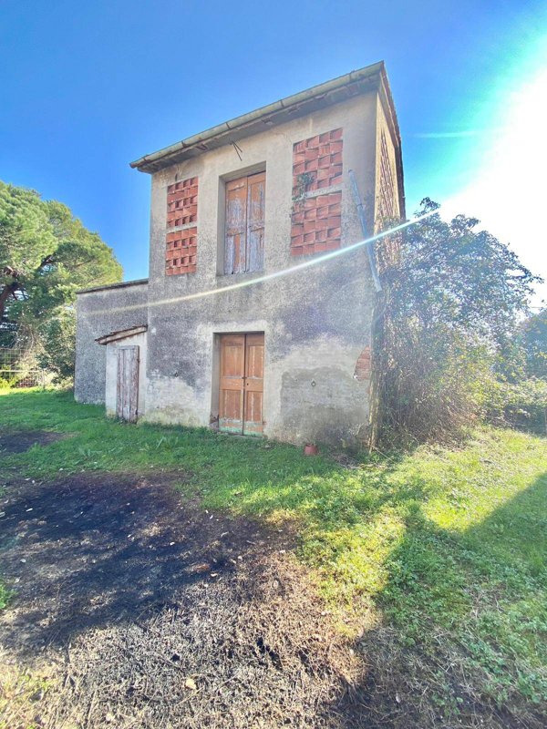 casa indipendente in vendita ad Altopascio in zona Spianate