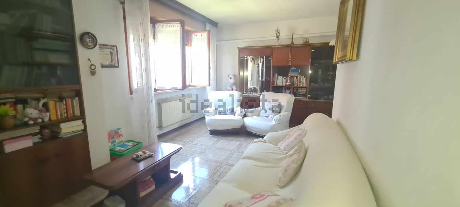 casa indipendente in vendita ad Altopascio