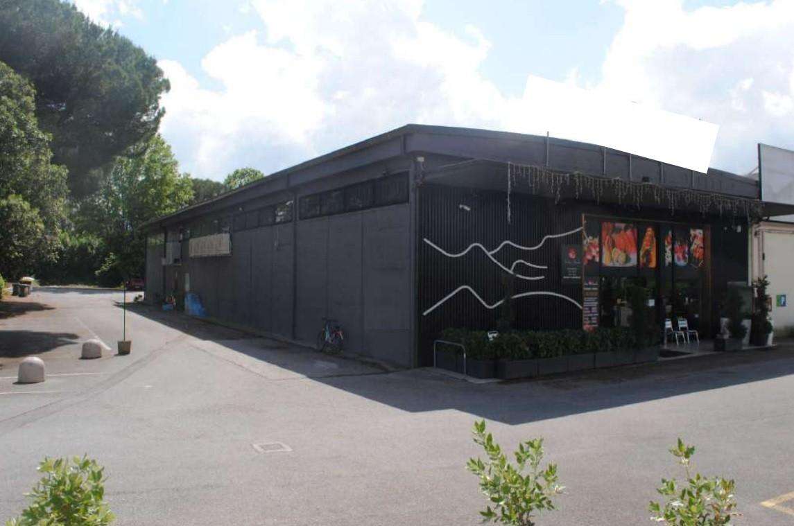 locale commerciale in vendita ad Altopascio