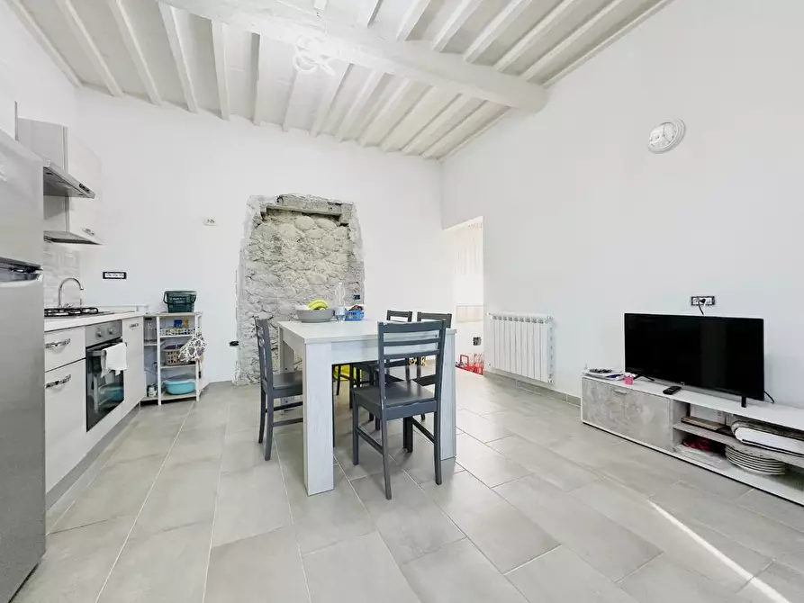 casa indipendente in vendita ad Altopascio in zona Marginone