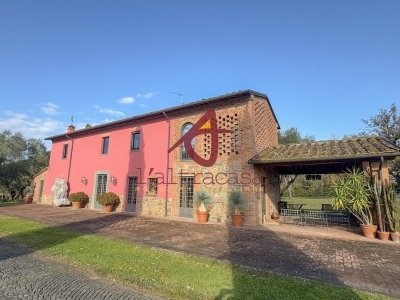 casa indipendente in vendita ad Altopascio