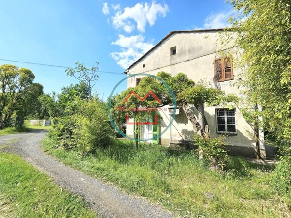 casa indipendente in vendita ad Altopascio in zona Spianate