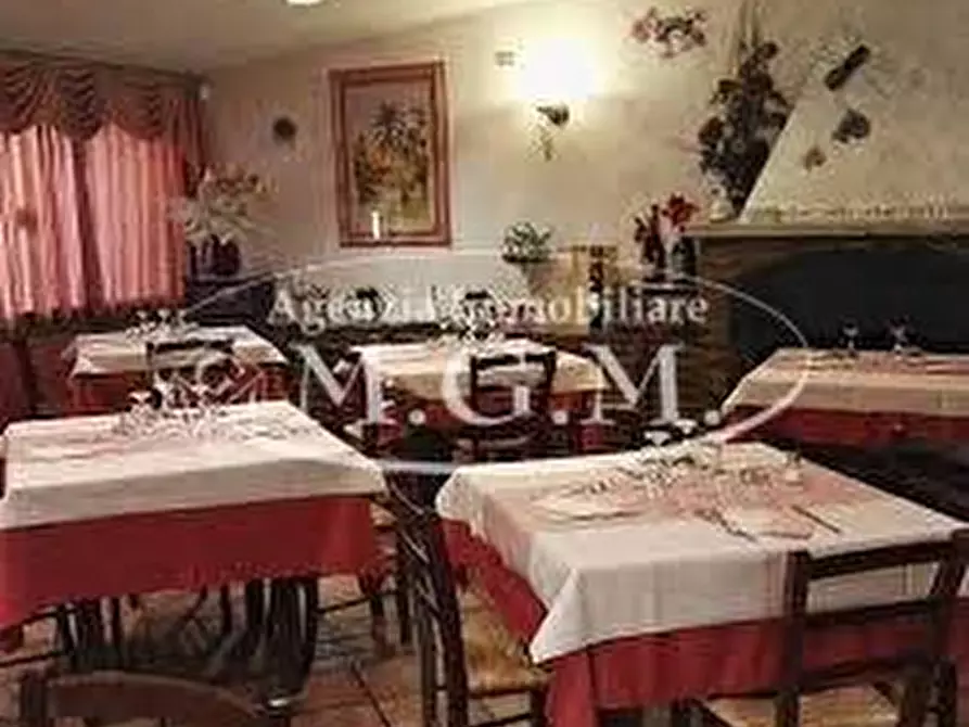 negozio in vendita ad Altopascio