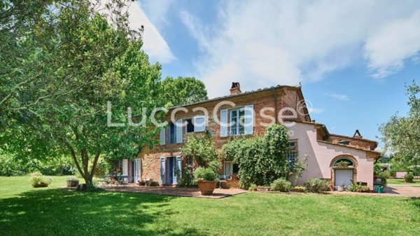 casa indipendente in vendita ad Altopascio in zona Spianate