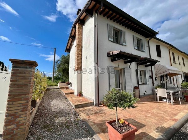 appartamento in vendita ad Altopascio in zona Spianate