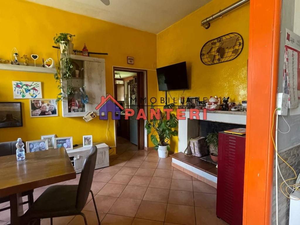casa indipendente in vendita ad Altopascio in zona Spianate