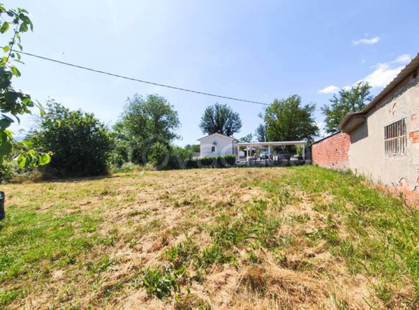 casa indipendente in vendita ad Altopascio