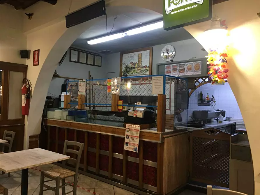 negozio in vendita ad Altopascio