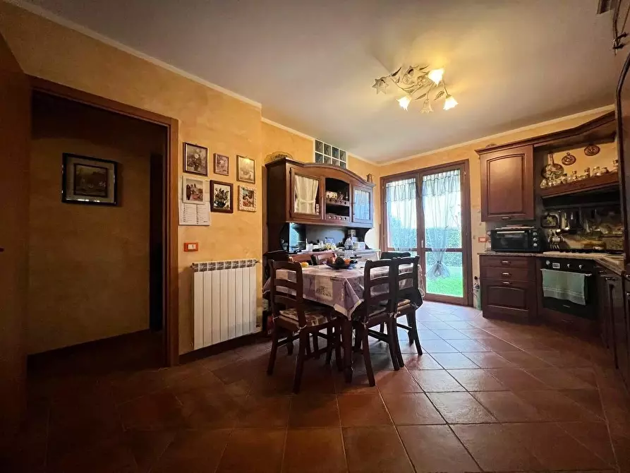 casa indipendente in vendita ad Altopascio
