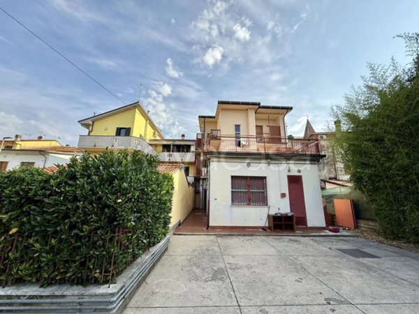 appartamento in vendita ad Altopascio in zona Spianate