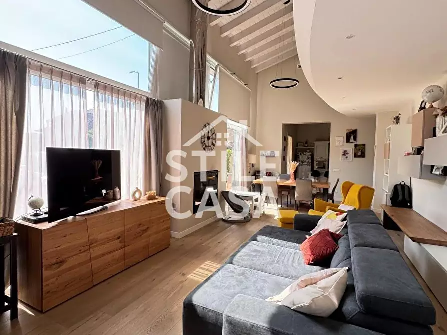 casa indipendente in vendita ad Altopascio