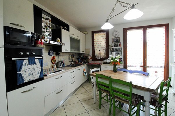appartamento in vendita ad Altopascio in zona Badia Pozzeveri