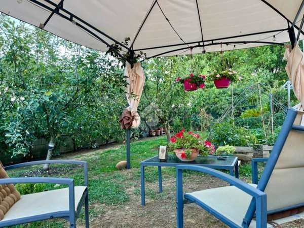 casa indipendente in vendita ad Altopascio