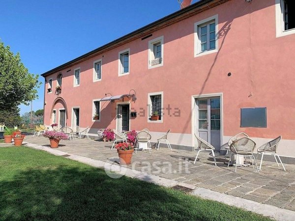 casa indipendente in vendita ad Altopascio