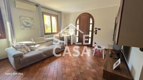 casa indipendente in vendita ad Altopascio