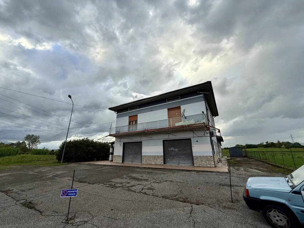 appartamento in vendita ad Altopascio in zona Spianate