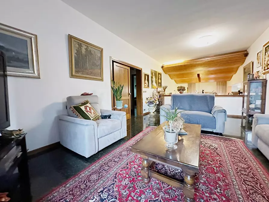 casa indipendente in vendita ad Altopascio