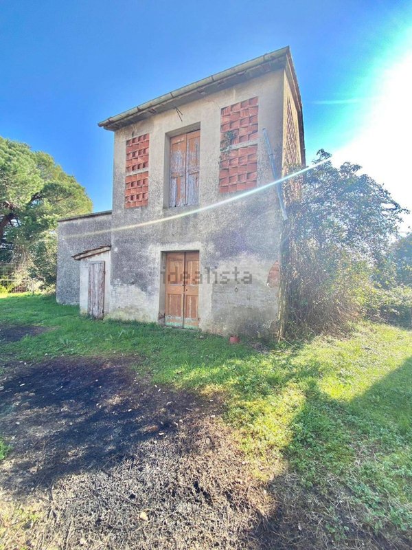 casa indipendente in vendita ad Altopascio in zona Spianate