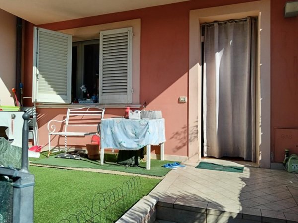 casa indipendente in vendita ad Altopascio