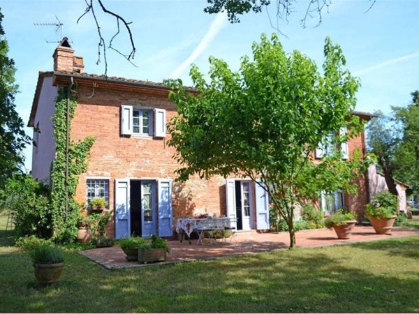 casa indipendente in vendita ad Altopascio in zona Spianate