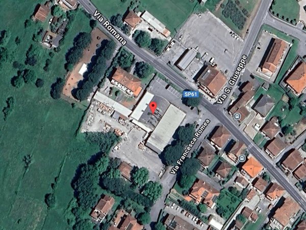 negozio in vendita ad Altopascio