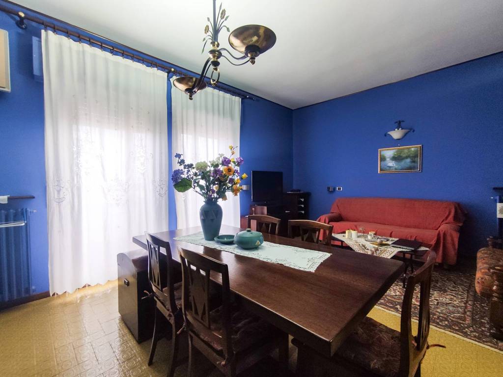 appartamento in vendita ad Altopascio in zona Badia Pozzeveri