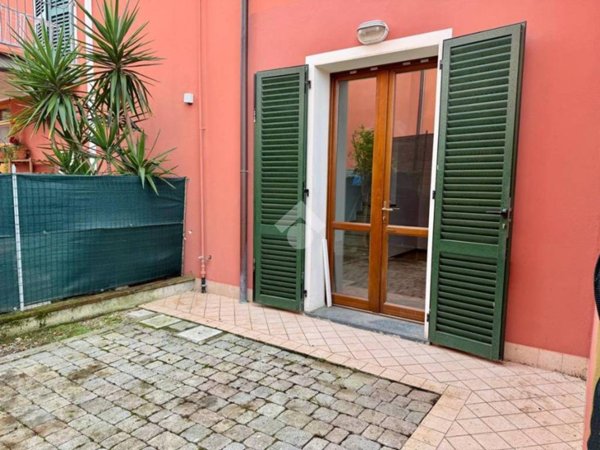 casa indipendente in vendita ad Altopascio