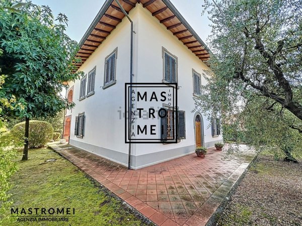 casa indipendente in vendita ad Altopascio in zona Marginone