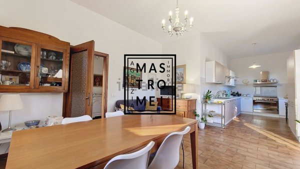 casa indipendente in vendita ad Altopascio in zona Badia Pozzeveri