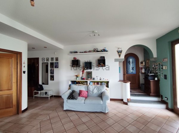 casa indipendente in vendita ad Altopascio