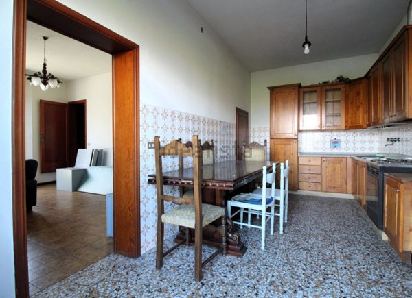 casa indipendente in vendita ad Altopascio