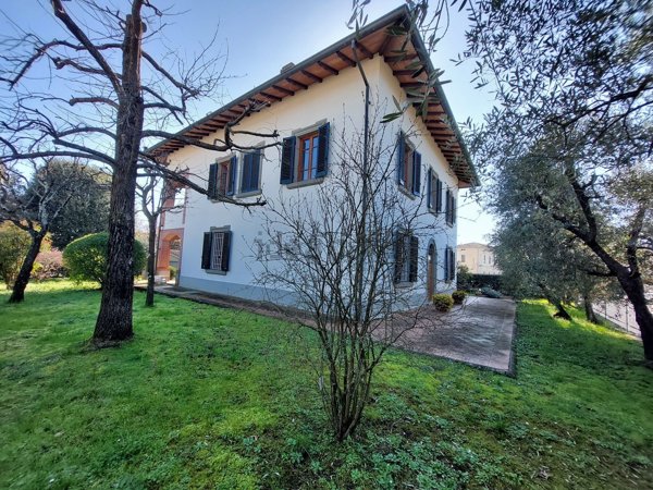 casa indipendente in vendita ad Altopascio in zona Marginone