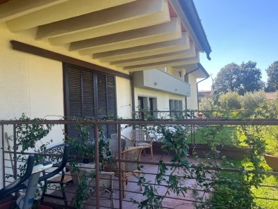 casa indipendente in vendita ad Altopascio