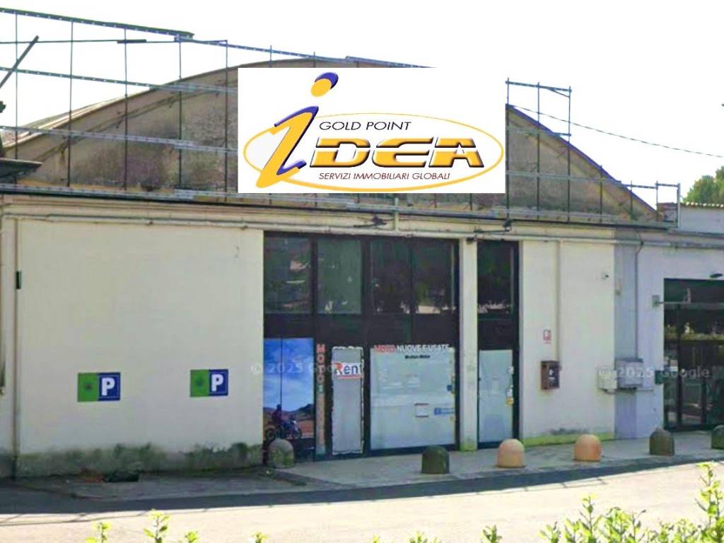 locale commerciale in vendita ad Altopascio in zona Badia Pozzeveri