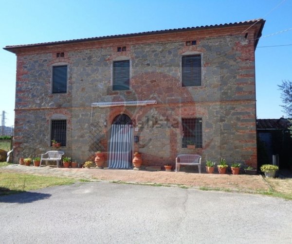 casa indipendente in vendita ad Altopascio