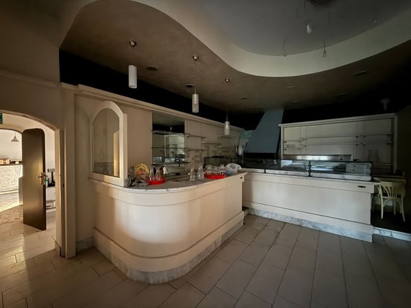 negozio in vendita ad Altopascio