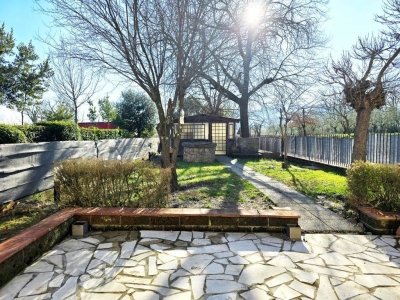 casa indipendente in vendita ad Altopascio in zona Badia Pozzeveri