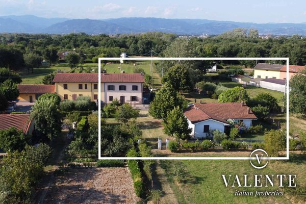 casa indipendente in vendita ad Altopascio